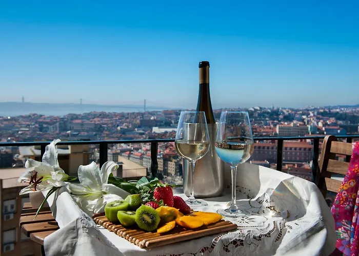 Graca - Castle | Cheese & Wine דירה ליסבון