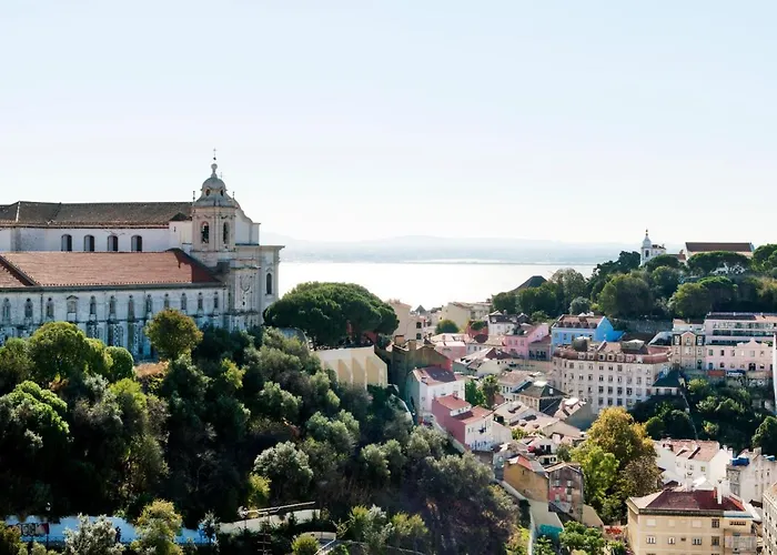 Graca - Castle | Cheese & Wine * Lissabon