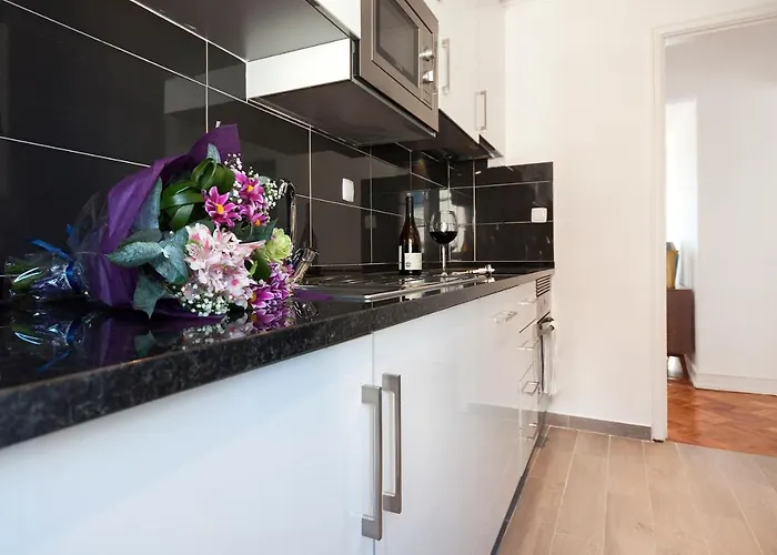 Graca - Castle | Cheese & Wine Apartment