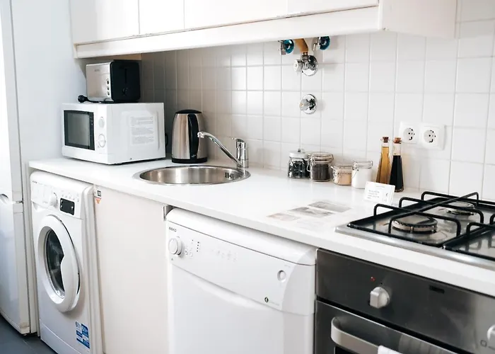 Graca - Castle | Cheese & Wine *