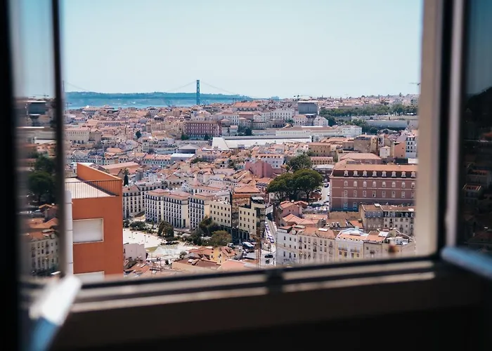 Graca - Castle | Cheese & Wine *