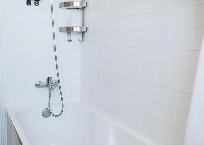 Graca - Castle | Cheese & Wine Apartment