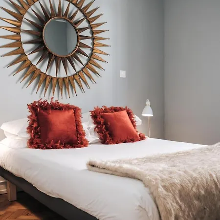 Graca - Castle | Cheese & Wine Apartman *